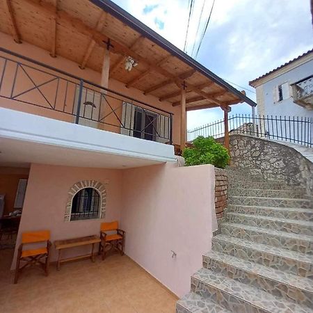 Gkoros House Old Town Villa Himare Exterior photo